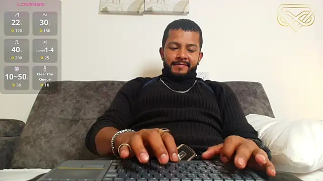 Chat +18 de Bruno_Silva_ ao vivo