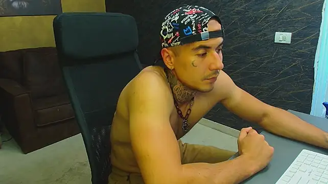 RomeoBodhin Live XXX chat