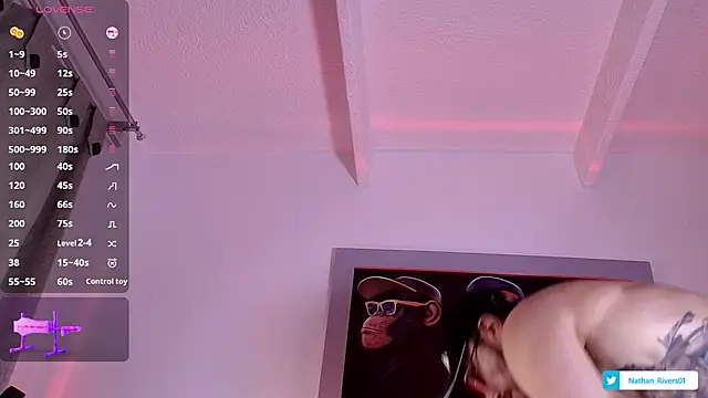 Nathan_rivers 即時 XXX 聊天