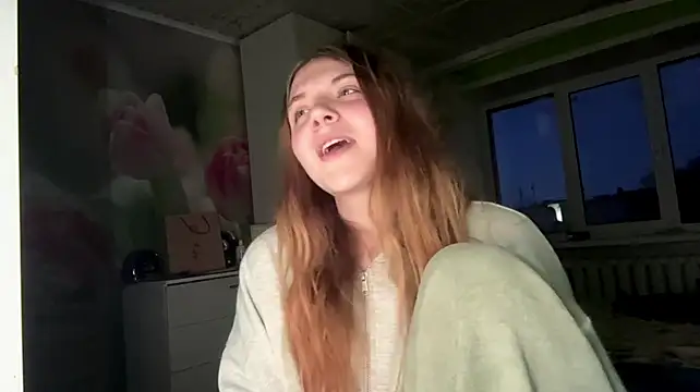 KerriHatten Chat XXX live