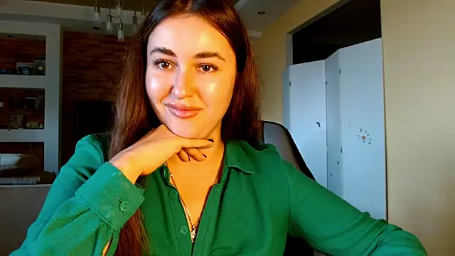 ElizabethJam XXX чат на живо