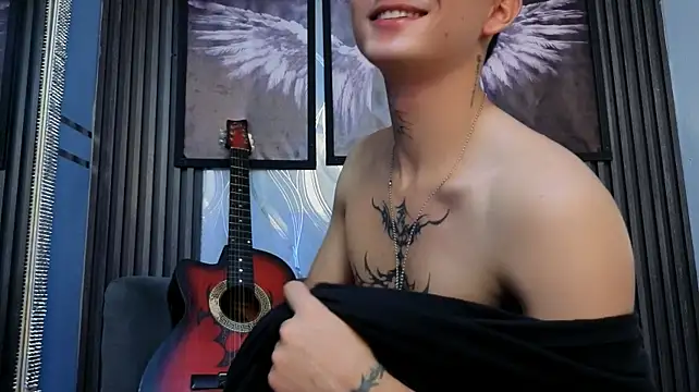 Axel_Ryder লাইভ XXX চ্যাট