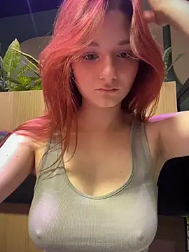 SaintMaya's Live XXX Chat