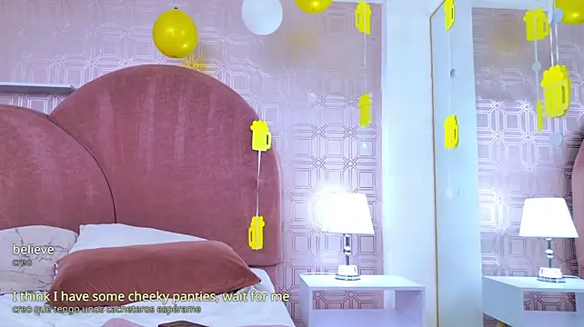 Cami_Rousse - Twerking with my big ass for you 🔥