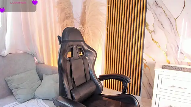 XXX chat uživo modela Izui_Pierce