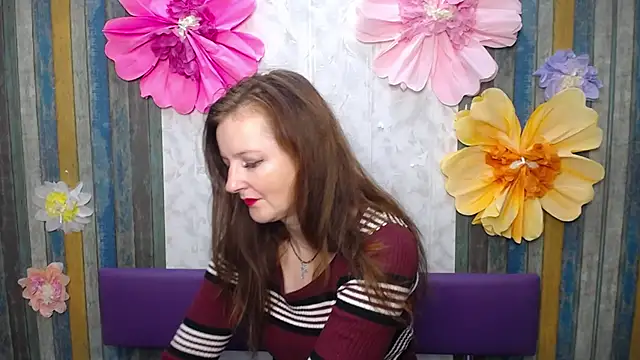 MeganPirs XXX чат на живо