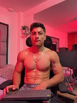 แชท XXX สดของ MR_MUSCLE
