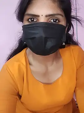 Tamil_SweetHeart Adlı Modelin Canlı XXX Sohbeti