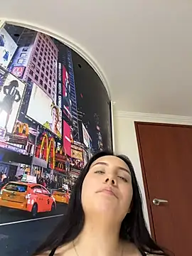 Emily_Trujillo's Live XXX Chat