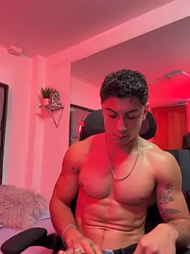 MR_MUSCLEのライブXXXチャット