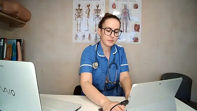 KayleighDavis_ Chat XXX in diretta