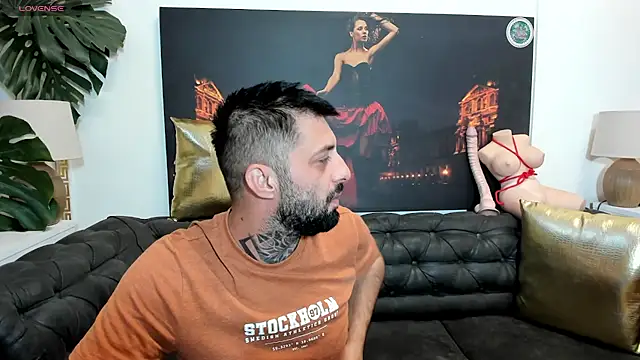 Živý XXX chat TommyDum