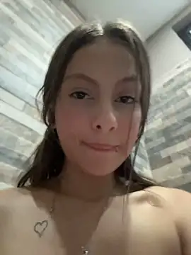 Antonella-rey - FUCK MY PUSSY IN MENS BATHROOM + CREAM🥵