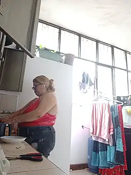 EllisW8's Live XXX Chat