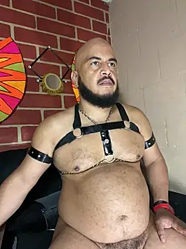 the_master_foal_'s Live XXX Chat