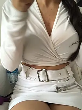 DulceMya Chat XXX in diretta