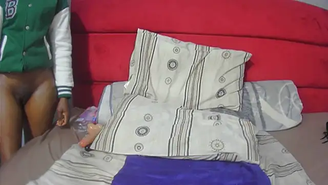 SexyPrettyBerry - am new please enjoy my pussy dady