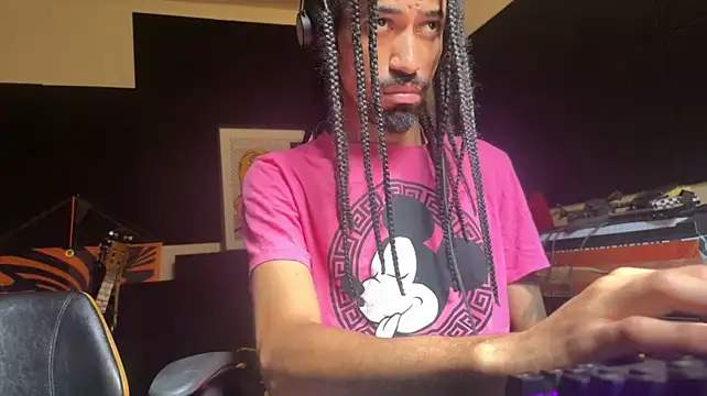 FavelaDaddyCum Show Webcam