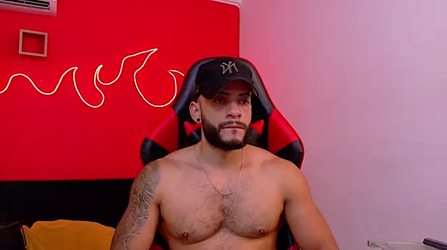 Mike_savage3 – Naživo XXX chat