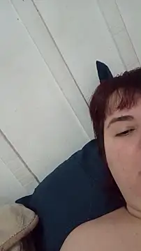 Lua_Purple লাইভ XXX চ্যাট