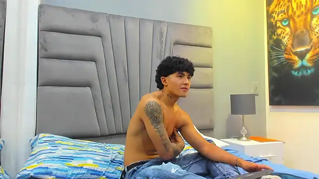 Ruslan_marcel élő XXX-chatje