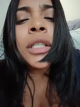 sexy_luciaxxxxx's Live XXX Chat