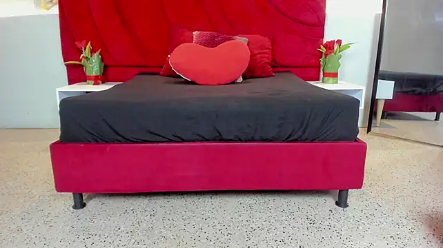 AngelDuster__ Adlı Modelin Canlı XXX Sohbeti