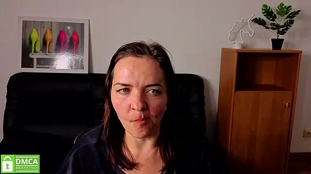 Živý XXX chat Kira_lorens3