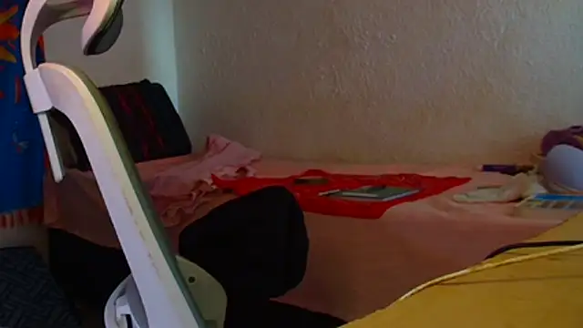 Sassa_69 – Naživo XXX chat