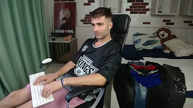 Živý XXX chat KyloEast