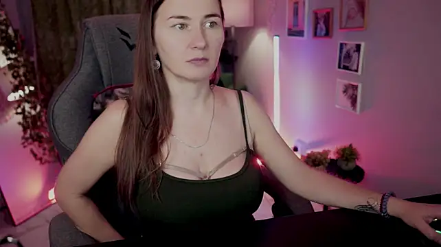 Golden_Dragon's Live XXX Chat