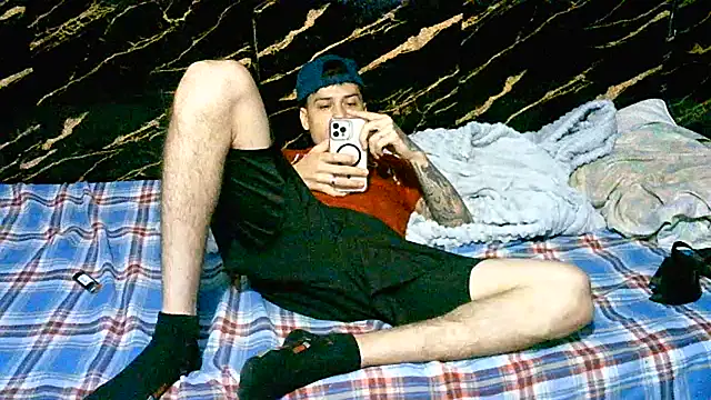 Luciferxz21 webcam show