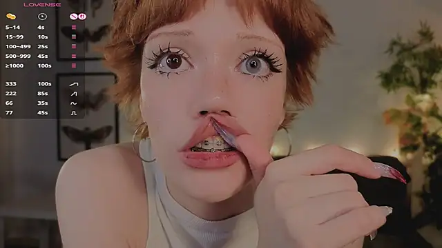 XXX chat uživo modela boobsybootie
