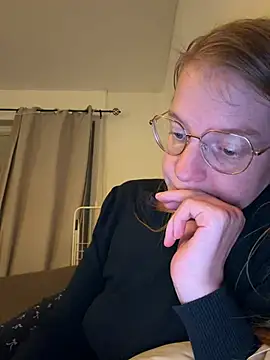 jannis1992 live XXX chat