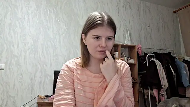 KeliTesmer XXX чат на живо
