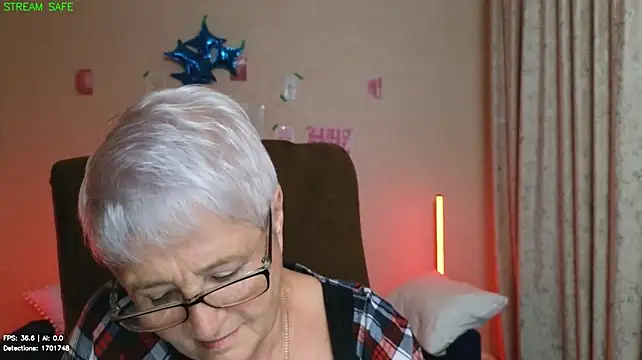 Czat XXX na żywo – Sandra_Snowflake