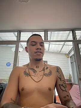 AlphaMasterXxx Live XXX Chat