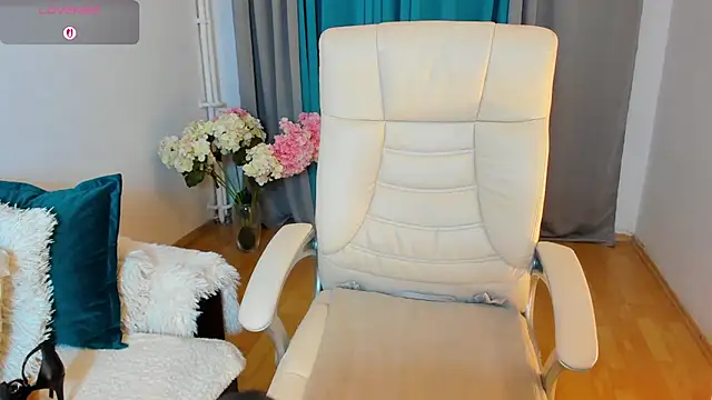 SeductiveBella's Live XXX Chat
