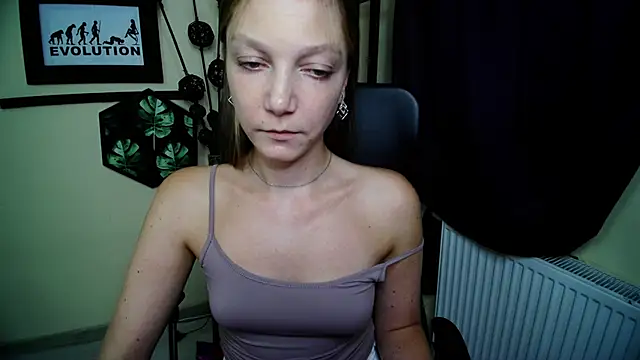 EmillyPlay's Live XXX Chat