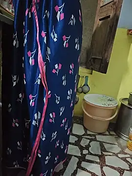 XXX chat uživo modela Priyasexcpl