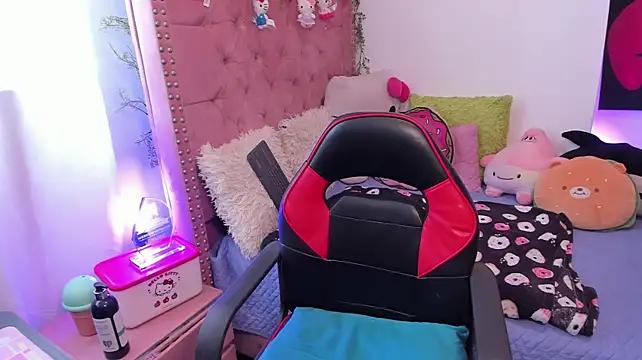 Czat XXX na żywo – LillyCandy