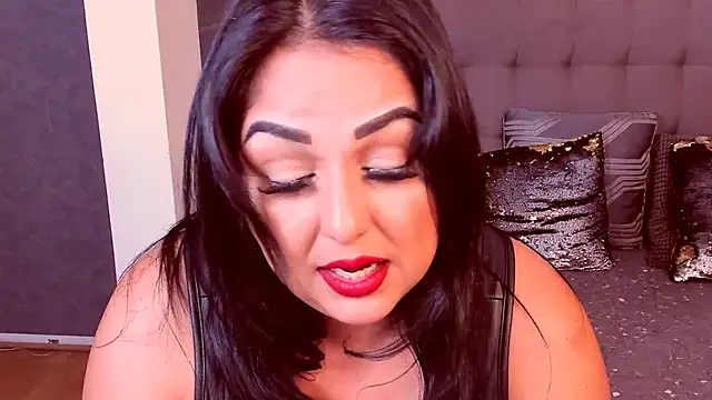 دردشة SelenaNoctis الجنسية المباشرة