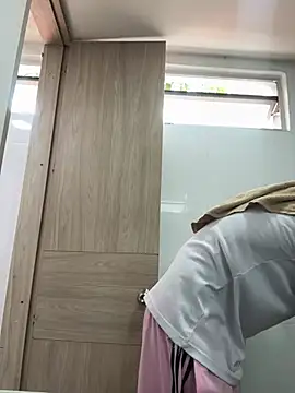NoahBull19 Live XXX-Chat
