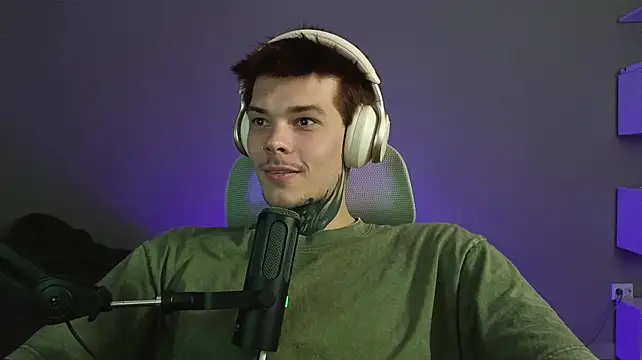 XXX chat uživo modela DENIS_HERE