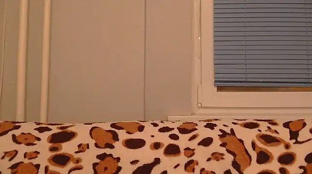 XXX chat uživo modela WizardLizzy