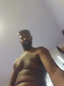 Bulgemaster001 Live XXX-Chat