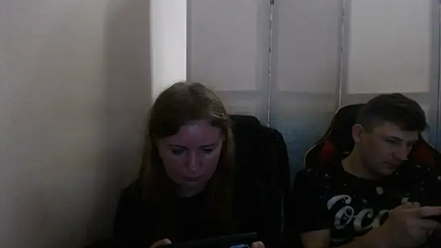 XXX chat uživo modela PeterAndJen