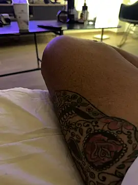 แชท XXX สดของ Mike69F