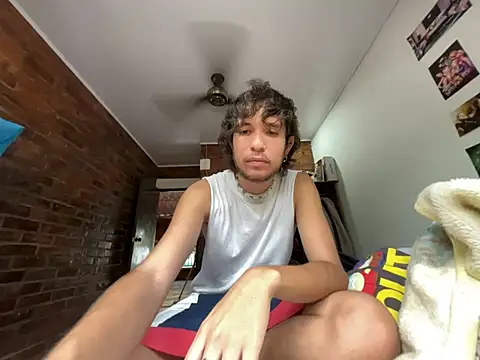 Luxx_14's Live XXX Chat