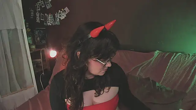 juby_yuby's Live XXX Chat